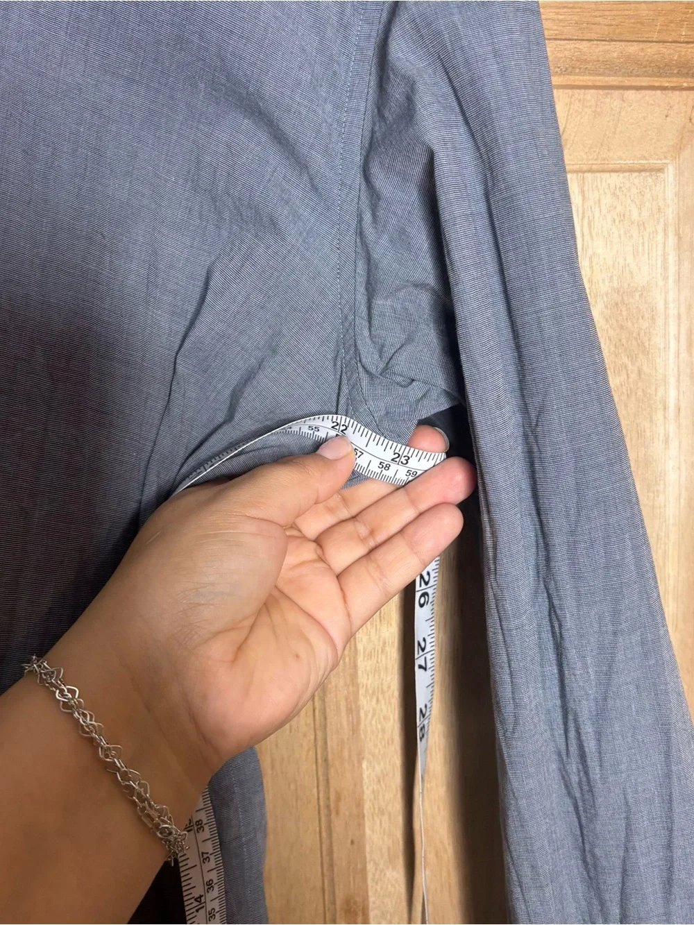 Banana Republic Gray Long-Sleeve cotton Button-Up Shirt size M